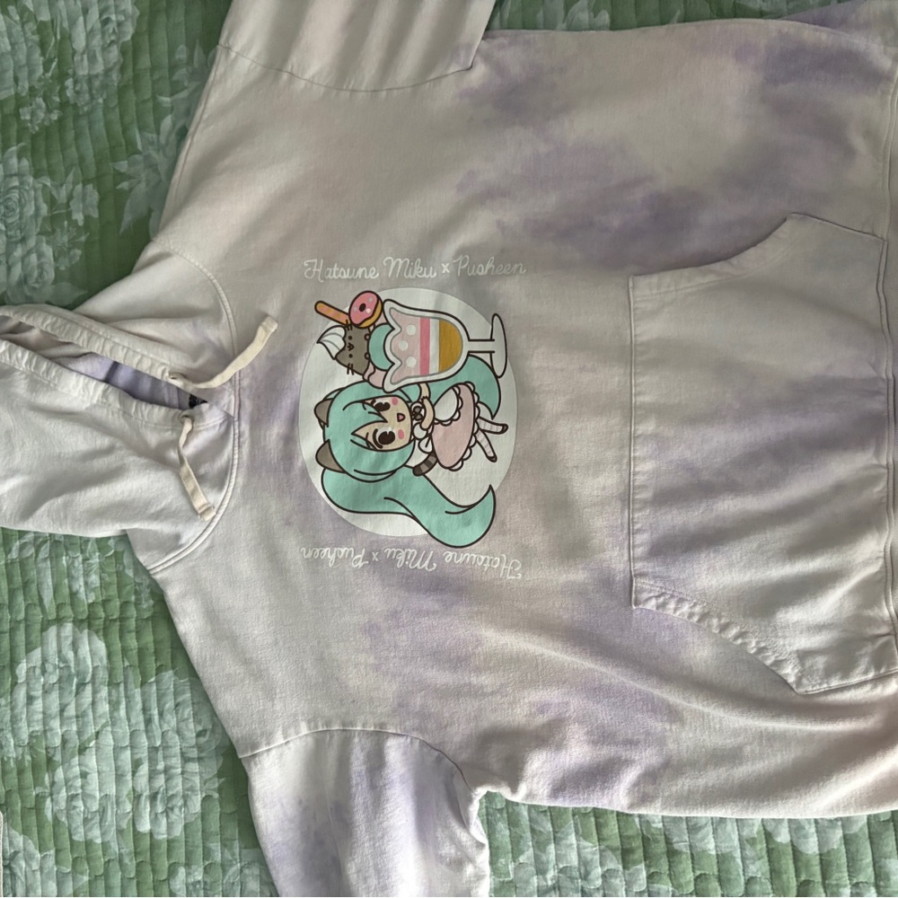 Hatsune Miku x Pusheen tie die Hoodie